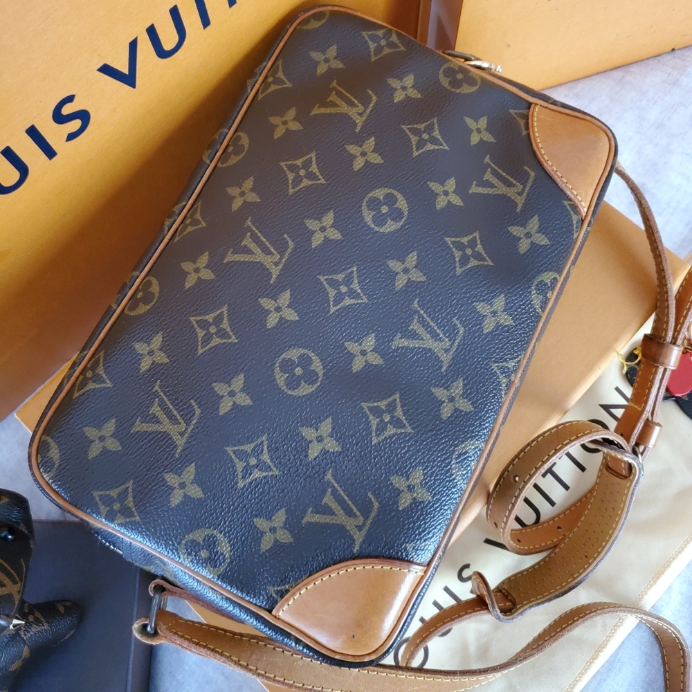 🎀Louis Vuitton Trocadero 27 Women's Crossbody Bag🎀 - Picture 5 of 17